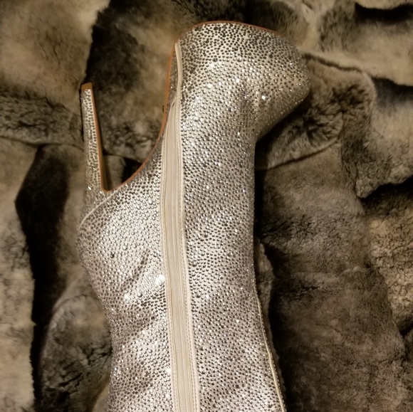 Platform crystal tall boots - Picture 4 of 6